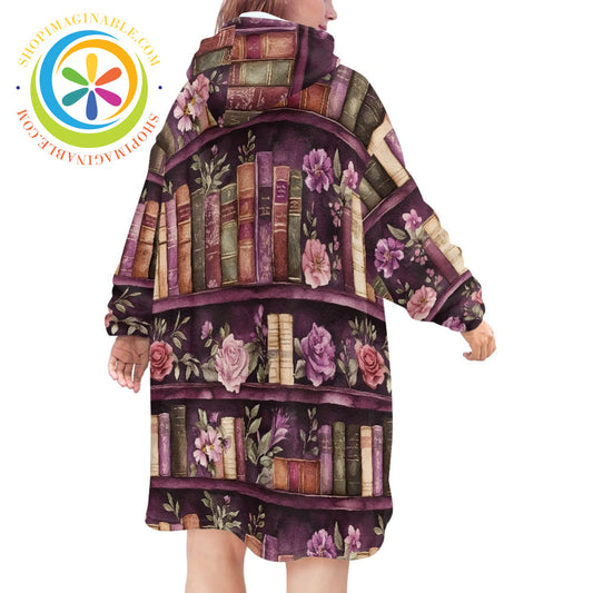 Book Lovers - Blanket Hoodie white / ONESIZE