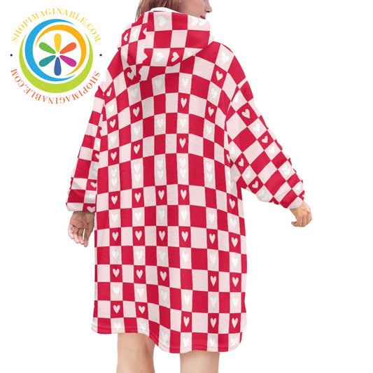 Checkered Hearts Blanket Hoodie white / ONESIZE