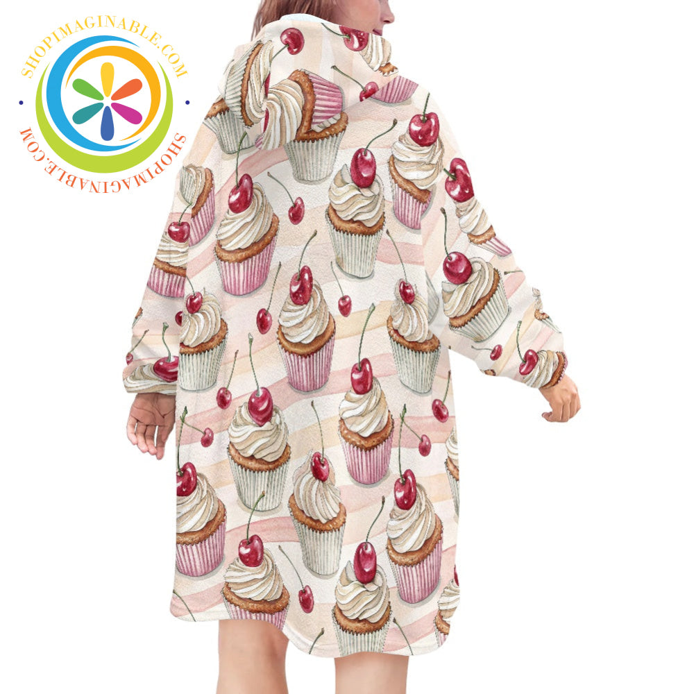 Cherry Cupcake Swirl - Blanket Hoodie white / ONESIZE