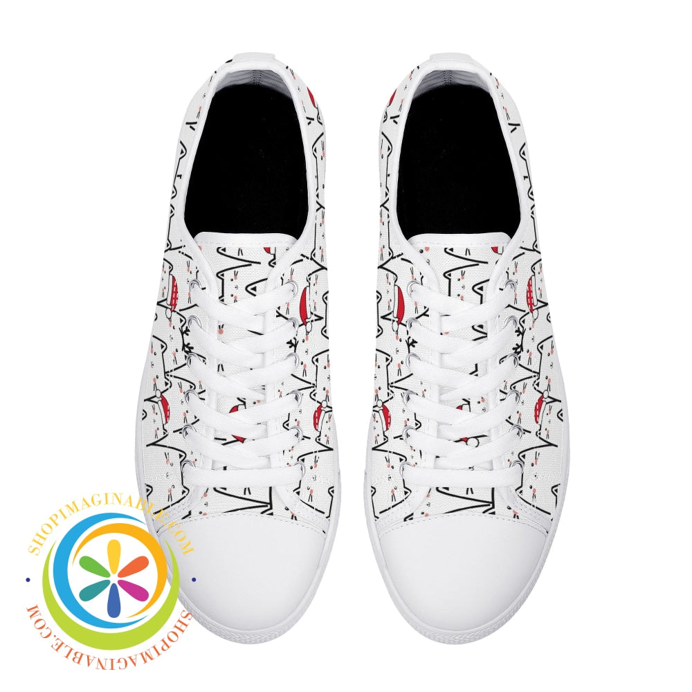 Holiday Cats Ladies Low Top Canvas Shoes