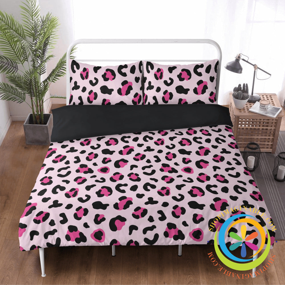 Pink Leopard Bedding Set